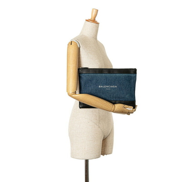 BALENCIAGA Black Leather Clutch Bag - Picture 7 of 7